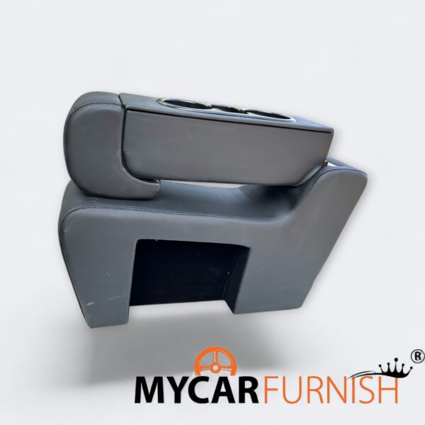 Innova Crysta Baby Seat